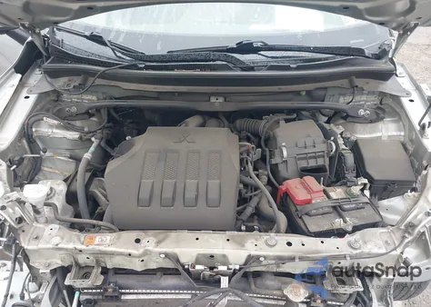 2020 Mitsubishi Eclipse Cross Es 1.5T z USA, uszkodzony, nr VIN JA4AS3AA2LZ022177